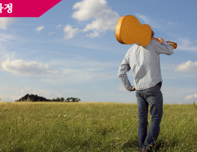 Time Flies marks Billy Ray Cyrus`s first album in four years. It lays to rest persistent rumors that the singer walked away from the music business due to country radio's lack of support behind his 1999 album, Southern Rain.

Billy Ray grew up in Flatwoods, Kentucky, near the point of the Ohio River where Kentucky, West Virginia and Ohio meet. As a teenager, he listened to everyone from Southern rock band Lynyrd Skynard and British rock group Led Zeppelin to country legends like Bill Monroe and Hank Williams.

After gaining a regional reputation with his band, Sly Dog, Billy Ray headed to Los Angeles in 1984, to try his luck as a professional singer. The attempt failed, and he returned to Kentucky. Two years later, he and his band began making frequent trips to Nashville, where he made connections with people in the Country music industry. One of those he met was Grand Ole Opry star Del Reeves, who arranged some demo sessions for Billy Ray, and introduced him to artist manager Jack McFadden. He was signed to Mercury Records in 1990. In 1992, Billy Ray became an international superstar with his debut single, Achy Breaky Heart.

He parted with Mercury Records in 1999, and during the past three years, Billy Ray focused on his acting career. He stars in the cable television series Doc. Billy Ray plays Dr. Clint Cassidy, a country physician from Montana, who moves to New York City to be closer to his love interest.

Billy Ray was signed to Sony Music for the release of his new CD. But record company politics, including a lawsuit filed against the label by the Dixie Chicks, held up its release. The album was finally issued last month.

Billy Ray wrote or co-wrote seven of the tracks on Time Flies. He says some of the songs reflect a darker mood brought on by the September 11, 2001, attacks on America. And although the album's release was delayed, he feels the crisis in Iraq has made the collection even more timely.

Billy Ray will spend the next few months promoting Time Flies on a North American concert tour. Then, in mid-September, he'll begin production of the fourth season of Doc. The first three seasons were filmed in Toronto, Canada, but Billy Ray hopes production will be moved to Tennessee so he can be closer to his wife and six children. As if Billy Ray's schedule isn't busy enough, he'll soon have an inspirational CD out on Word Records, and he has a few motion pictures in the works.

The first single from Time Flies tell us the story about soldier who didn't survive in part of the post war occupying forces in the middle east. Here is Billy Ray Cyrus with Back to Memphis. I am Mary Morningstar.




This is the VOA Special English Development Report.

The United Nations has launched a new ten-year campaign to increase literacy around the world. People with literacy skills can read and write. People who are not able to read and write are considered illiterate.

There are currently about eight-hundred-sixty-million illiterate people around the world. That is one out of every five adults over age fifteen. Two-thirds of them are women. In addition, more than one-hundred-thirteen-million children do not attend school and are failing to learn to read and write.

The main message of the U-N campaign is “Literacy as Freedom.” Deputy U-N Secretary General Louise Frechette launched the campaign in February during a special ceremony at U-N headquarters in New York City.

She said that literacy is needed for a healthy, fair and successful world. She also noted the importance of education for girls and women to improve conditions in developing countries. That is why the first two years of the campaign will be aimed at improving the literacy of females.

The U-N Educational, Scientific and Cultural Organization will supervise the campaign. UNESCO head Koichiro Matsuura says the push for worldwide literacy is linked to human rights. He believes that literacy can help improve development and economic growth in poor countries.

The wife of President Bush, Laura Bush, was also present to launch the campaign. She said the United States plans to invest more than three-hundred-million dollars to support education in schools around the world. An estimated one-hundred-million dollars of that money will be spent in Africa. About seventy percent of the world’s illiterate adults live in South and West Asia, Africa, and the Middle East.

The United Nations hopes the new campaign will help increase world literacy by fifty percent by the year two-thousand-fifteen. This is just one of six goals set during a world education meeting in Dakar, Senegal in two-thousand. However, officials say seventy-nine countries are currently at risk of not meeting the literacy goal.

The U-N says the literacy campaign will be a huge test. But it will also be an important chance to improve the lives of millions of people around the world.This VOA Special English Development Report was written by Jill Moss.